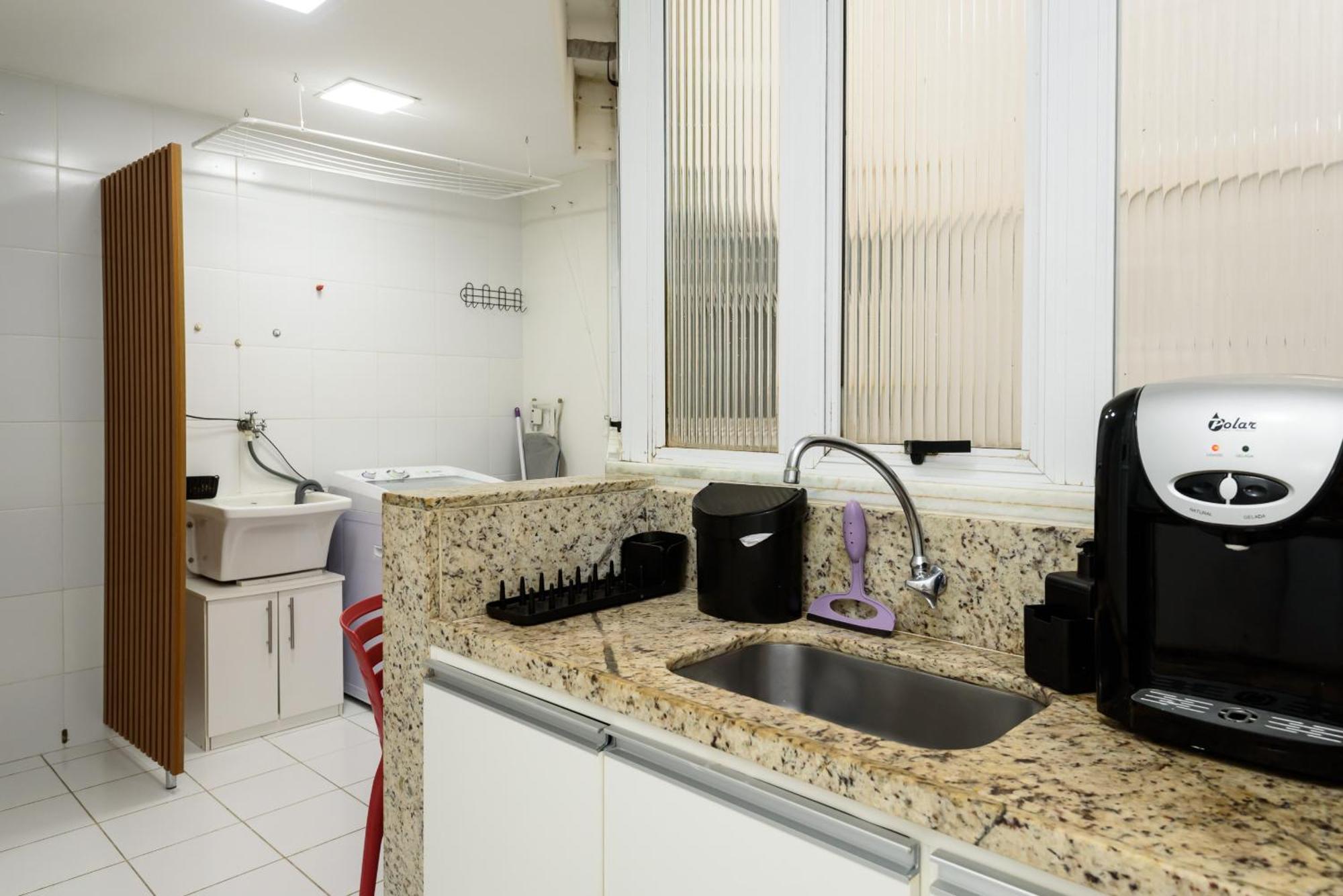 Com Vista Parcial O Mar De Copacabana Apartamento