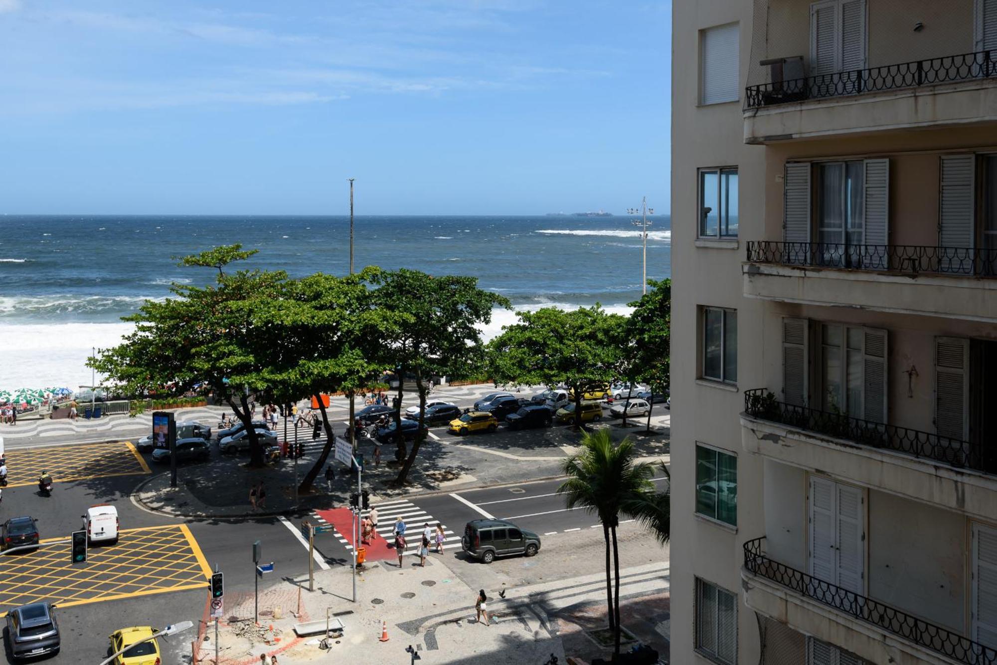 Apartamento Com Vista Parcial O Mar De Copacabana